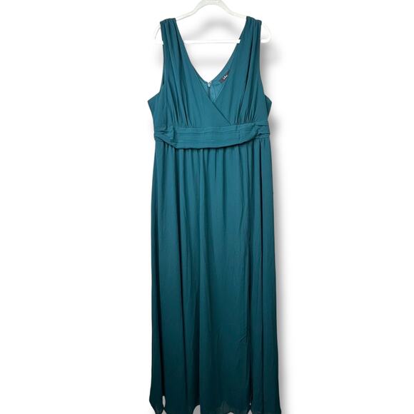 Lulus NWT Thoughts of Hue Emerald Green Surplice V-Neck Sleeveless Maxi Dress - Picture 3 of 10